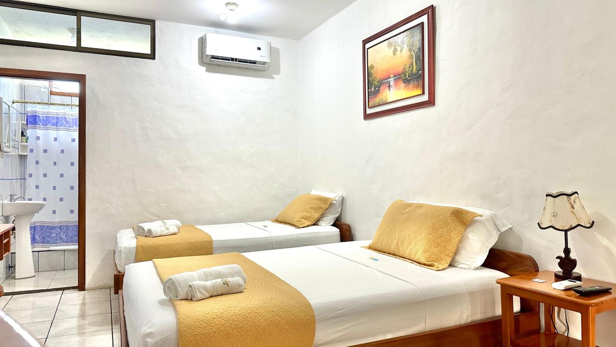 Hostal Suenos Silvestres Пуерто-Айора Екстер'єр фото