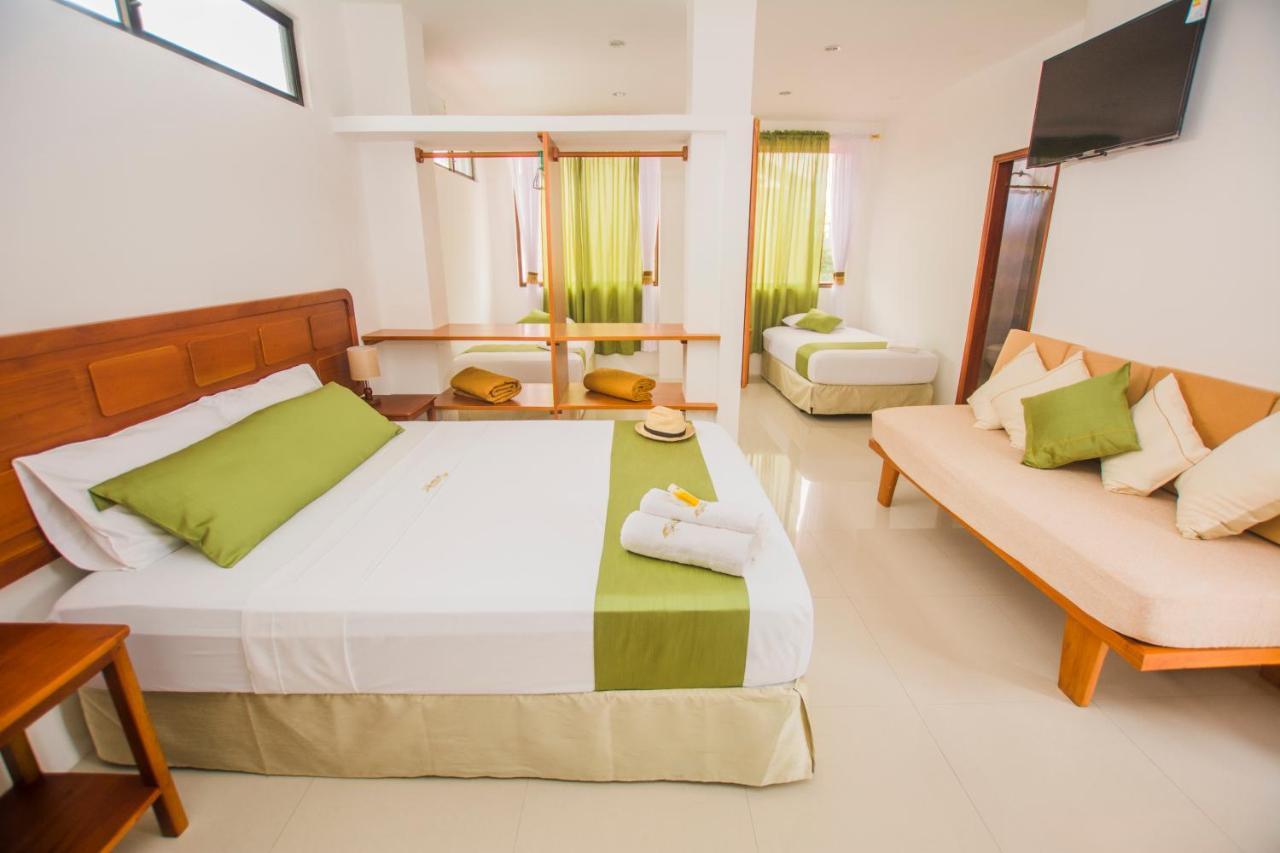 Hostal Suenos Silvestres Пуерто-Айора Екстер'єр фото